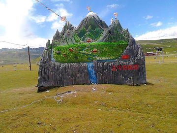世界第二大寺庙的五指山模型